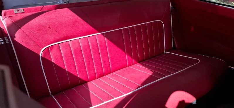 
								Restored 1968 Austin Mini Countryman full									