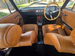 
										Restored 1973 Alfa Romeo 105 Berlina 2000 full									