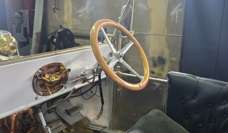 
								Semi Restored 1913 hupmobile Tourer full									