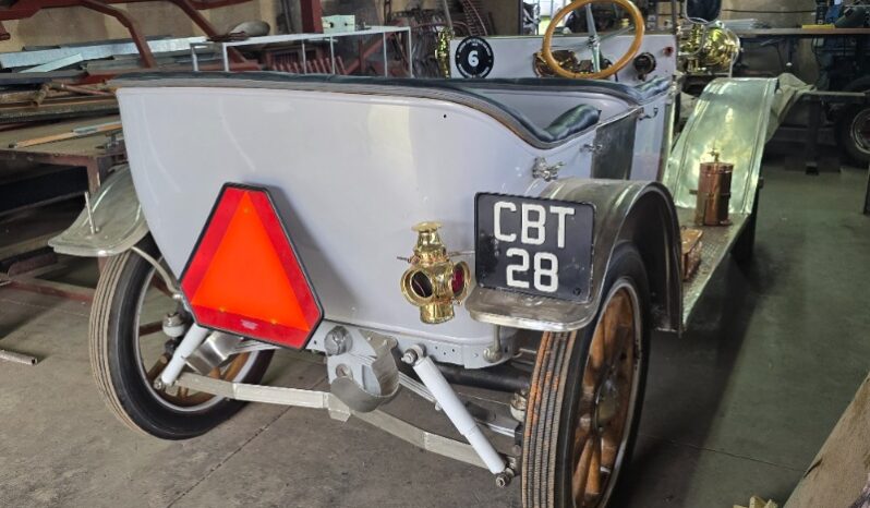 
								Semi Restored 1913 hupmobile Tourer full									