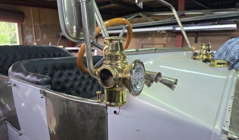 
								Semi Restored 1913 hupmobile Tourer full									