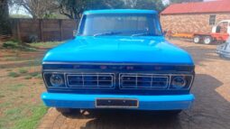 
										Restored 1973 Ford F100 full									