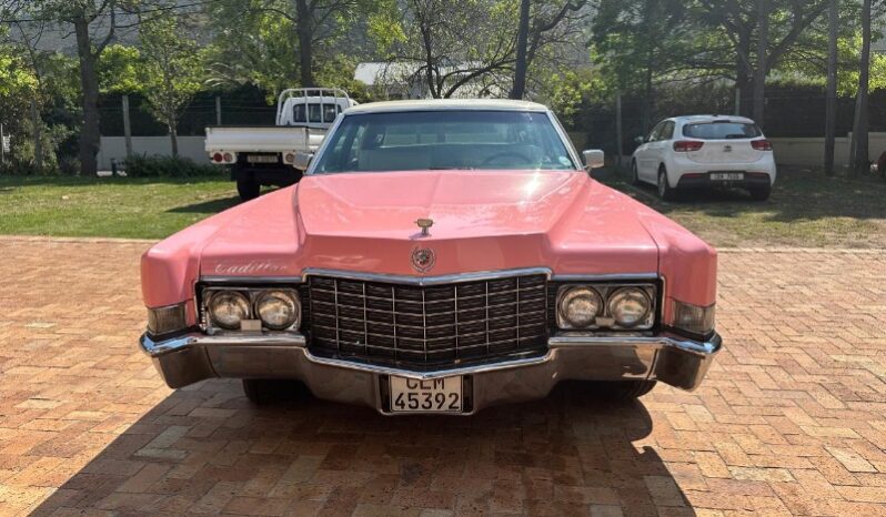 
								Used 1969 Cadillac Fleetwood full									