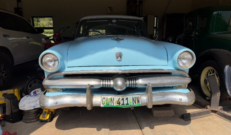 
								Used 1953 Ford Customline Coupe full									