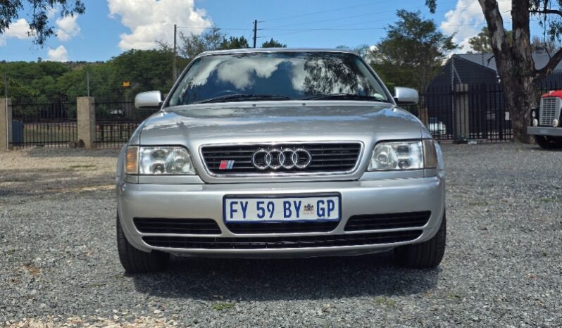 
								Used 1995 Audi S6 C4 full									