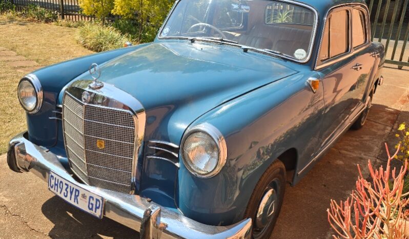 
								Used 1961 Mercedes-Benz Ponton 190 full									