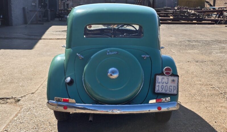 
								Used 1953 Citroen Traction Avant full									
