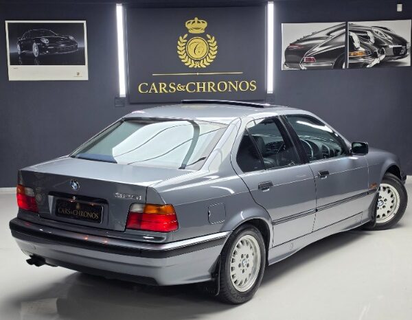 
								Prestine 1994 BMW 325i Automatic full									
