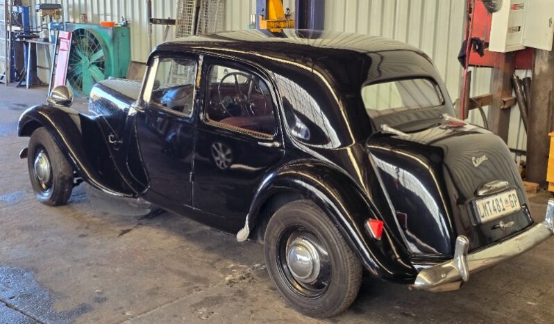 
								Used 1955 Citroen Traction Avant full									