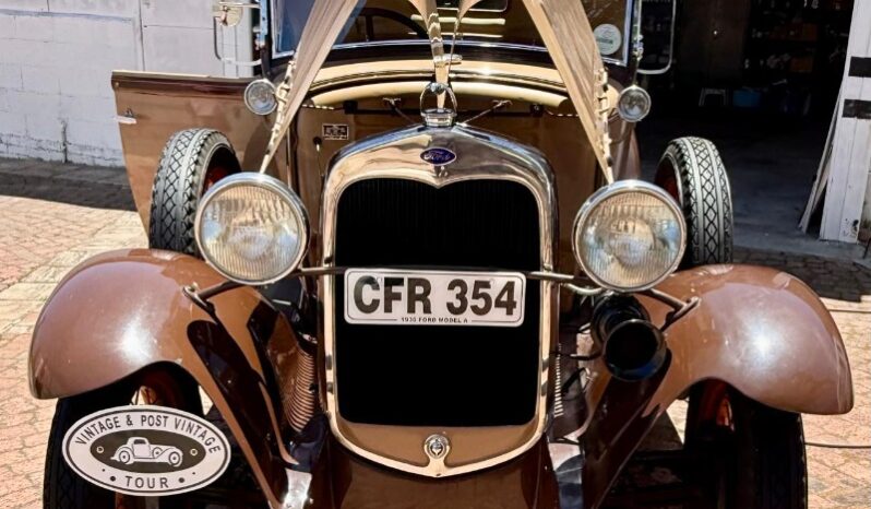 
								Used 1930 Ford Model A Deluxe Roadster full									