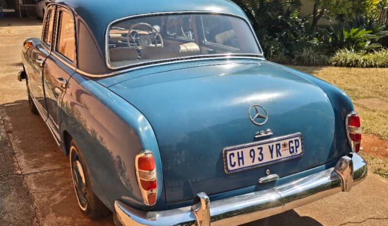 
								Used 1961 Mercedes-Benz Ponton 190 full									