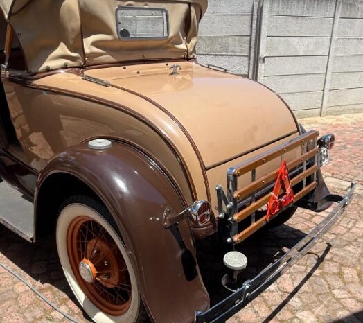 
								Used 1930 Ford Model A Deluxe Roadster full									