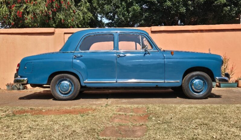 
								Used 1961 Mercedes-Benz Ponton 190 full									