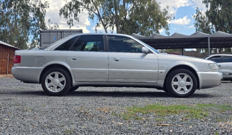 
								Used 1995 Audi S6 C4 full									