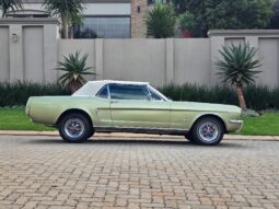 
										Used 1965 Ford Mustang full									