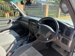 
										Used 2001 Toyota Land Cruiser 100 Series full									