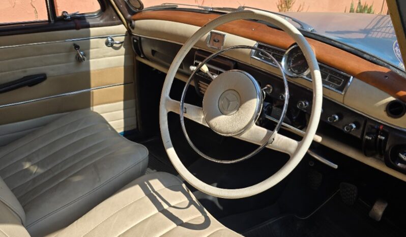 
								Used 1961 Mercedes-Benz Ponton 190 full									