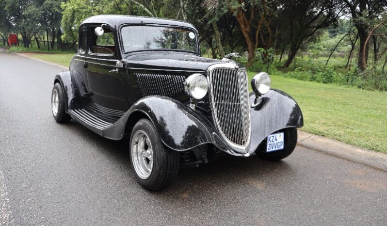 
								Used 1934 Ford 5 Window Coupe Hotrod full									