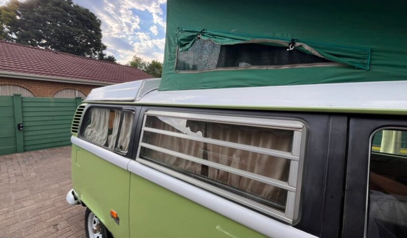 
								Used 1972 Volkswagen Westfalia camper full									