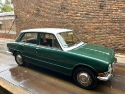 
										Restored 1969 Triumph Triumph 1500 full									